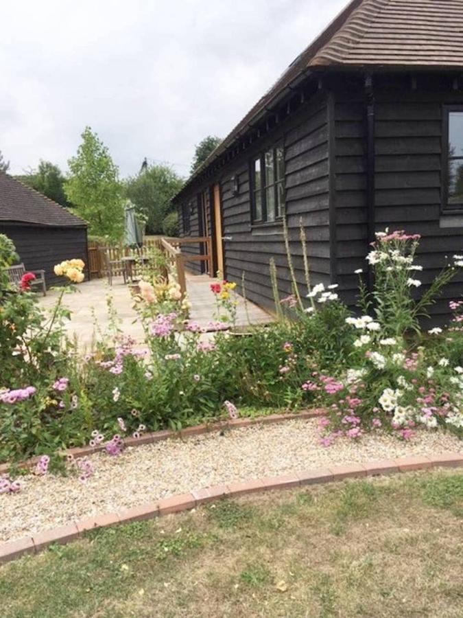 Orchard Cottage Canterbury Eksteriør bilde